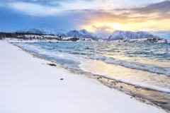 Hjertvika -Vinter i fjøra