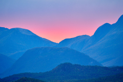 Morgenlys i fjella